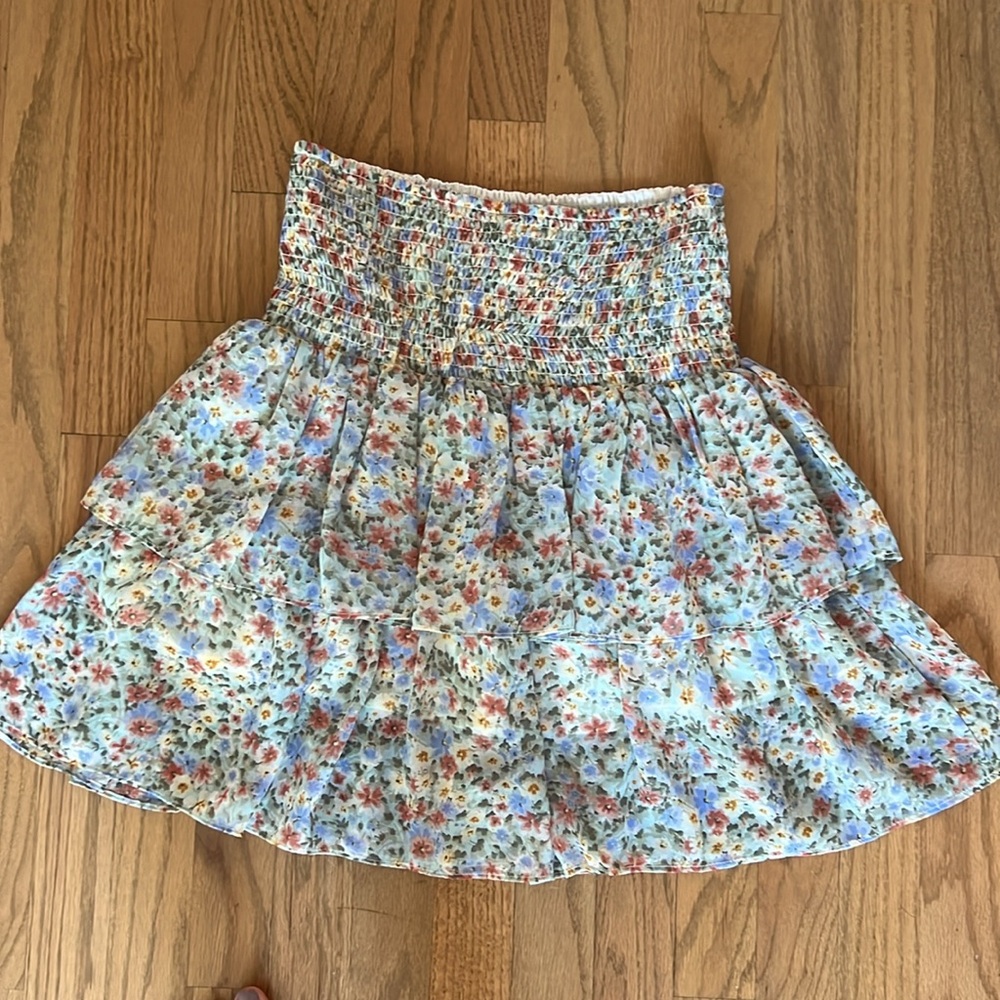 Smocked Floral Tiered Skirt - Picture 4 of 6